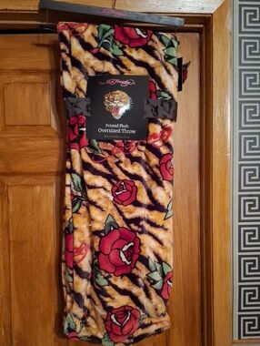 Ed Hardy Tiger Stripe Throw with Red Roses
